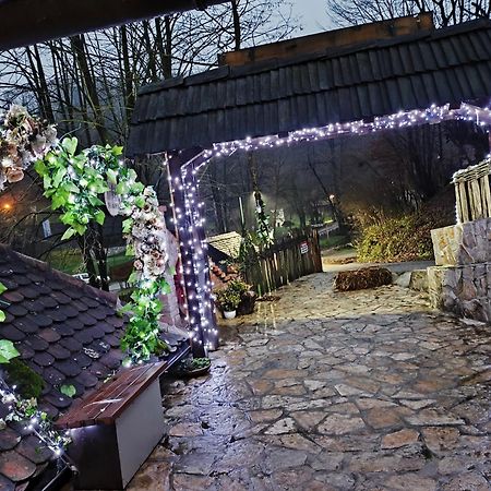 Konak Lecic Trsic Exterior foto
