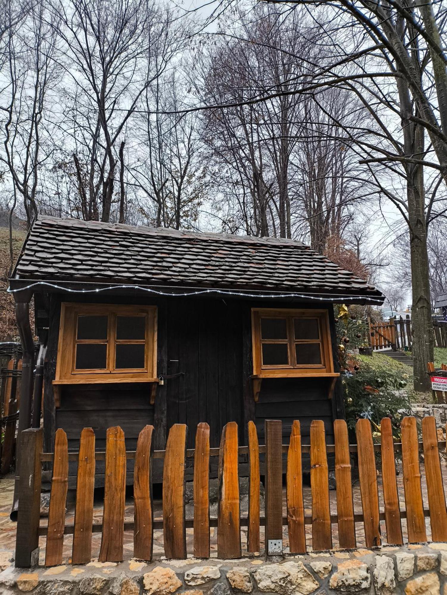Konak Lecic Trsic Exterior foto